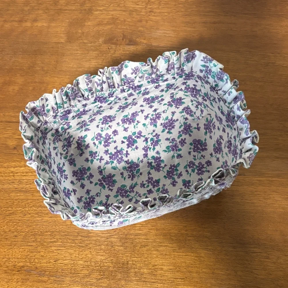 Longaberger Tea Basket with two protectors, product tag, and optional liner - Picture 8 of 9